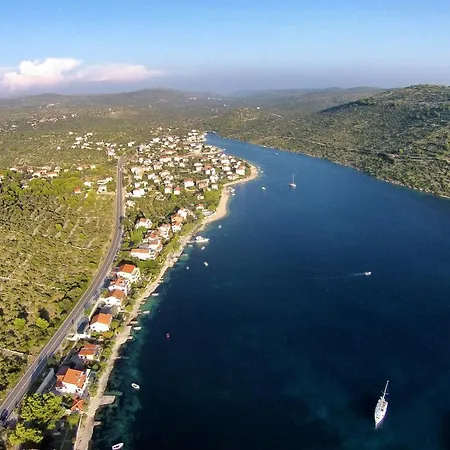 Stupin Celine 10321b *