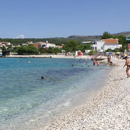 Stupin Celine 10321b Daire Rogoznica (Sibenik-Knin)