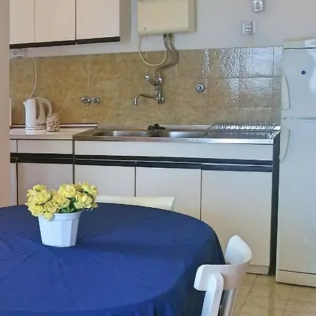 Stupin Celine 10321b Apartamento